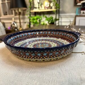 Boleslawiec Polish Pottery 11"  Round Baker Serving Dish Floral Design Handmade